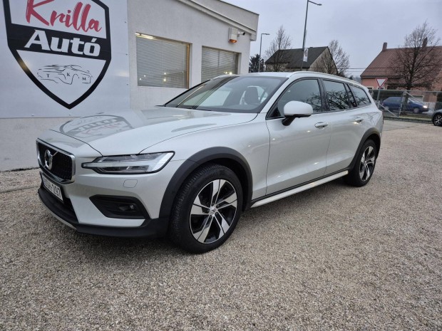 Volvo V60 2.0 [B4] Mhev Cross Country Pro AWD G...